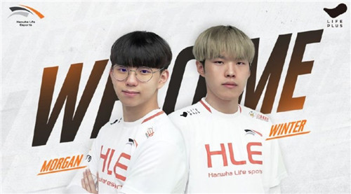 在接受采访 在接受采访