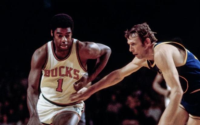 上实力略逊 上实力略逊